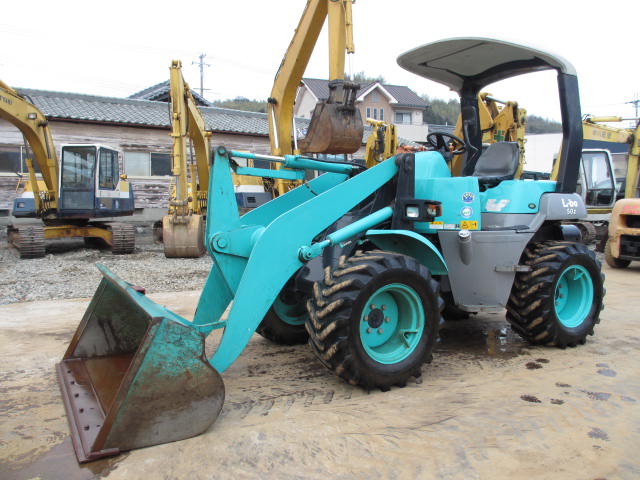 KOBELCO ホイールローダ 2006yLK50Z-3 | 建設機器販売｜ディーゼル通商