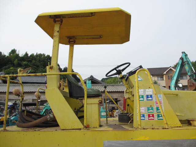 SAKAI タイヤローラー 1993yTS200 | 建設機器販売｜ディーゼル