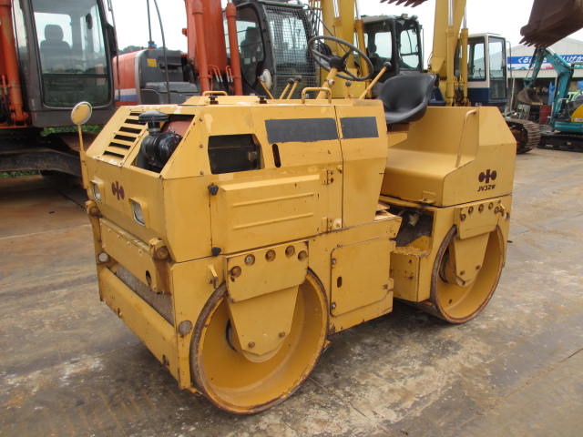KOMATSU コンバインドローラー 1981yJV32W-1A | 建設機器販売