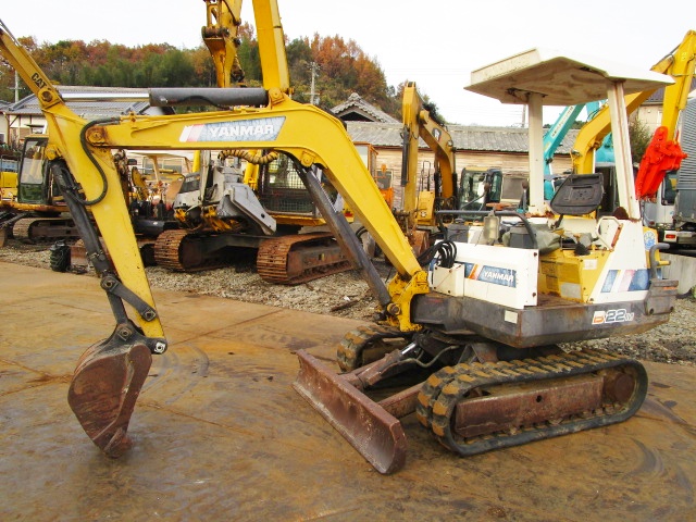 ヤンマー ミニショベル 1991yB22-1 | 建設機器販売｜ディーゼル通商  