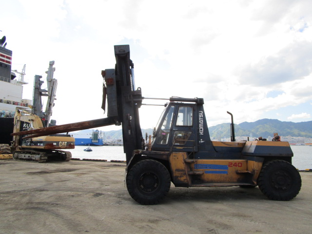 コマツ フォークリフト 1992yFD240-5 | 建設機器販売｜ディーゼル通商