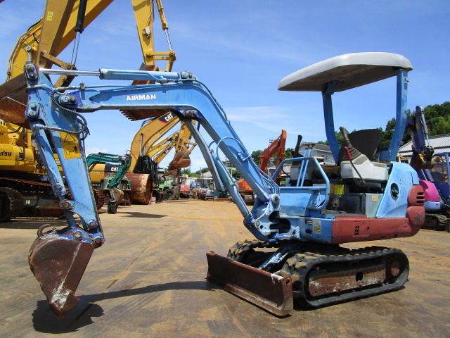 ユンボ 北越（エアマン） Airman AX12