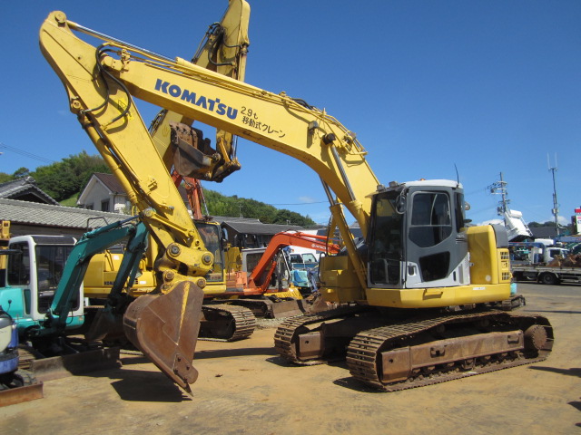 KOMATSU(コマツ) PC228us-3NO 油圧ショベル 2005年PC228us-3NO | 建設