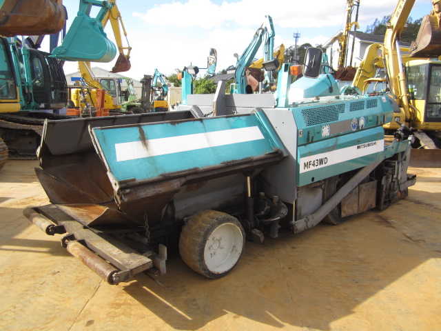 三菱 アスファルトフィニッシャー 年式不明MF43WD | 建設機器